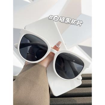 白框太陽鏡女2025新款韓版顯臉小防紫外線白色近視墨鏡高階感眼鏡