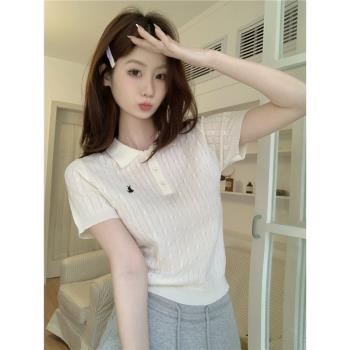 (免運)韓系麻花小衫女夏季冰絲透氣針織短袖polo領t恤設計感刺繡上衣ins