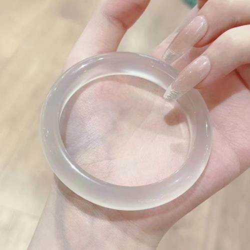 (免運)天然高冰白月光冰透冰種玉鐲馬料瑪瑙玉髓手鐲翡翠鐲子情人節禮物