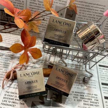 LANCOME蘭蔻 絕對完美黃金玫瑰修護乳霜，專櫃級保濕乳霜，富含黃金玫瑰精華，深入修護肌膚，提升保濕力與肌膚彈性，適合日常保養使用。