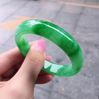 冰種陽綠飄花翡翠手鐲貴妃鐲天然緬甸冰糯種翡翠玉手鐲少女款時尚
