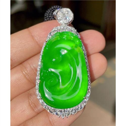 翡翠鑲嵌如意正陽綠玉吊墜滿綠緬甸天然冰種掛件如意吊墜女帝王綠