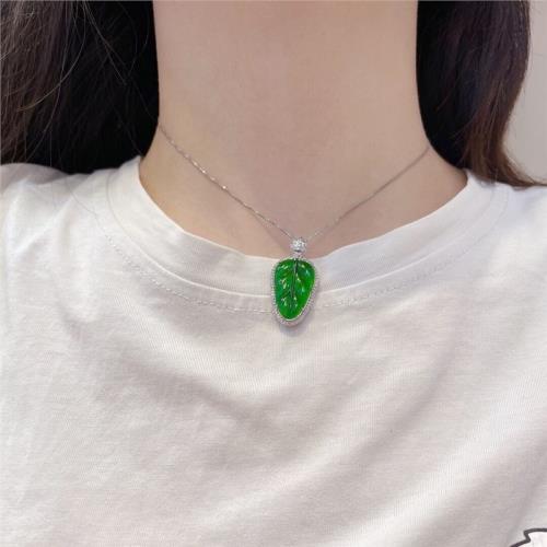 綠樹葉吊墜天然緬甸翡翠鑲嵌葉子吊墜翡翠冰種樹葉吊墜項鏈男女款