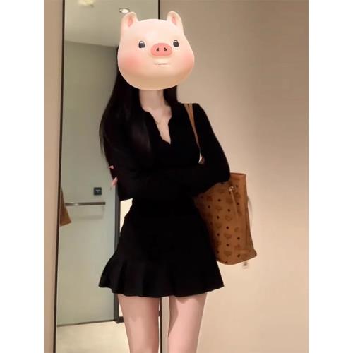 (免運)韓系高級感黑色兩件套女2025冬季新款小個子修身收腰包臀短裙套裝