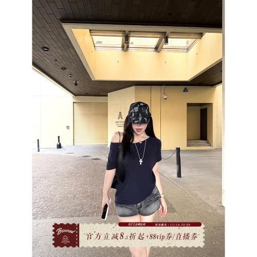 黑澤玄七2025夏季新款斜肩寬松短袖T恤女微胖大碼設計感顯瘦上衣