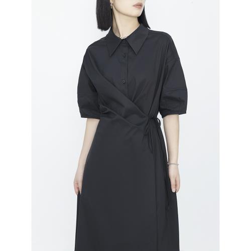 暗黑系法式雪纺碎花裙气质收腰显瘦黑色女神范连衣裙2020新款夏装 書芮小眾設計暗黑風氣質襯衫領不規則收腰顯瘦連衣裙|洋裝|ETMall東森