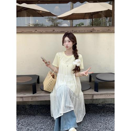 甜美風套裝女夏季韓系休閑鏤空蕾絲吊帶連衣裙疊穿短袖T恤兩件套