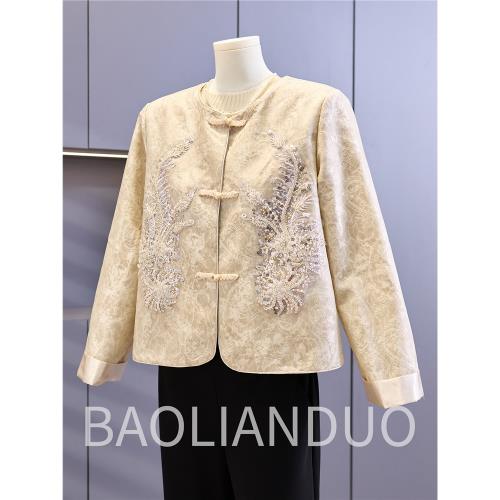 媽媽春秋裝薄款風衣中年女裝洋氣刺繡上衣中老年氣質新款國風外套