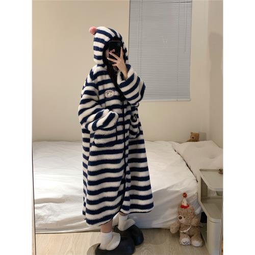 韓系條紋連帽珊瑚絨睡衣女款冬季新款保暖加厚加厚毛絨睡袍家居服