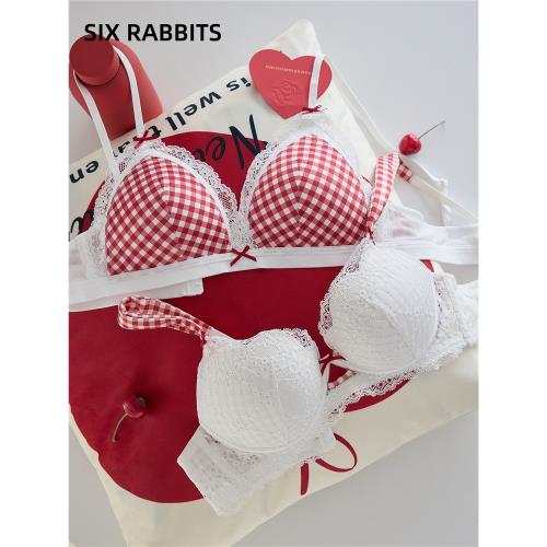 六只兔子蕾絲內衣女小胸聚攏顯大胸罩無鋼圈收副乳防下垂文胸套裝