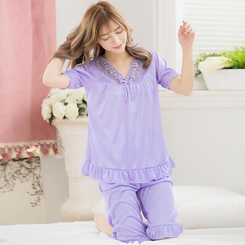 lingling日系 全尺碼-刺繡蕾絲V領冰絲短袖二件式睡衣組(甜淺紫)A3303-01