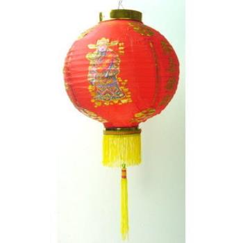 【摩達客】農曆春節元宵 12吋財神爺紅綢布燈籠(一組兩入)