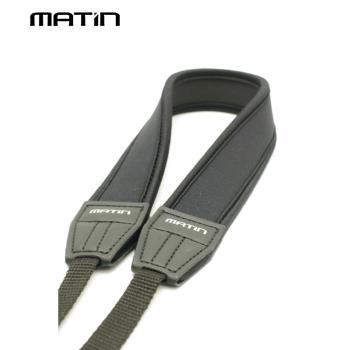 韓國製造MATIN防滑彈性DSLR單眼相機減壓背帶 減壓相機背帶M-6753(黑色,直條型,無字樣)