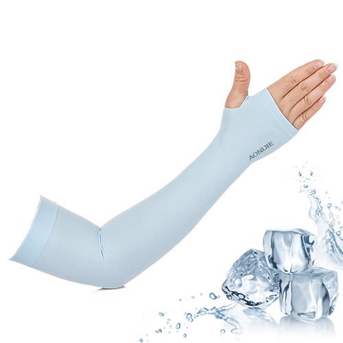 指孔涼感萊卡袖套防曬UPF50抗UV防蚊吸濕排汗自行車路跑登山臂套-清涼藍