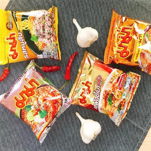 東森光棍111限量活動 印尼泡麵6包組，4種口味任選(肉碎炒麵、特級酸味、龍蝦風味、牛肉風味)