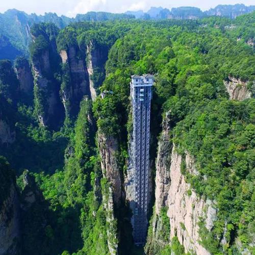 清艙-兩湖風情-鳳凰張家界鉑爾曼五星8日(無購物)