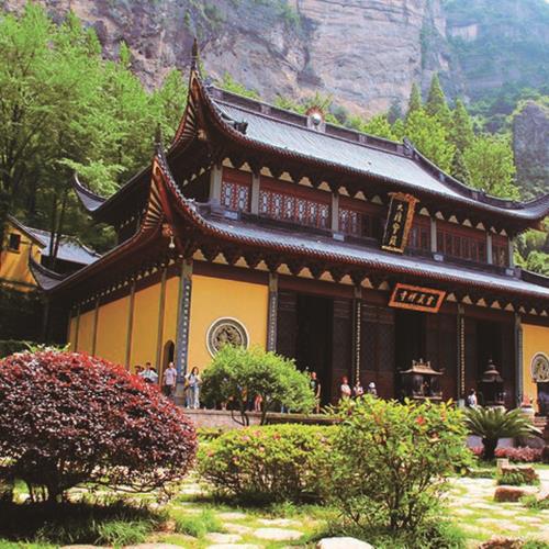 湖北恩施大峽谷龍缸玻璃橋無自費無購物8日旅遊