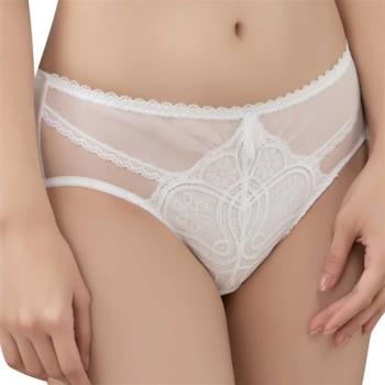 【Swear 思薇爾】 香緹女伶系列M-3XL蕾絲中腰三角內褲(奶油色)