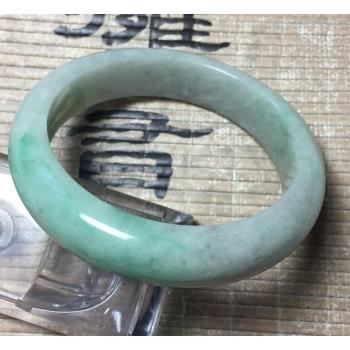 A貨翡翠 飄陽綠 手鐲/玉鐲(手圍18.5) 品澐珠寶