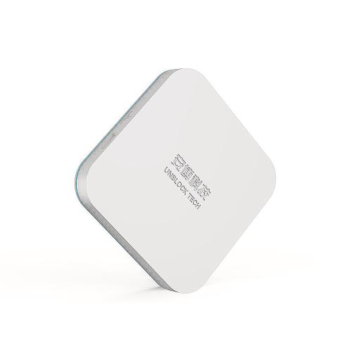安博盒子 UBOX 8(買就送無線藍芽滑鼠-隨機出貨-送完為止)