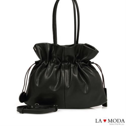 【La Moda】設計感極高抓皺束口多背法手提肩背包小包(黑色)