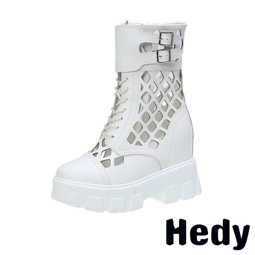 【Hedy】時尚縷空皮帶釦飾內增高厚底馬丁靴 白