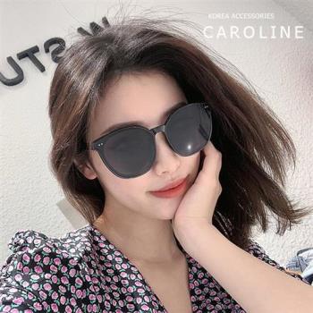 《Caroline》今年度最新網紅款潮流行時尚百搭抗UV太陽眼鏡 72496