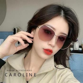 《Caroline》年度最新網紅款潮流行百搭抗UV時尚太陽眼鏡 72560