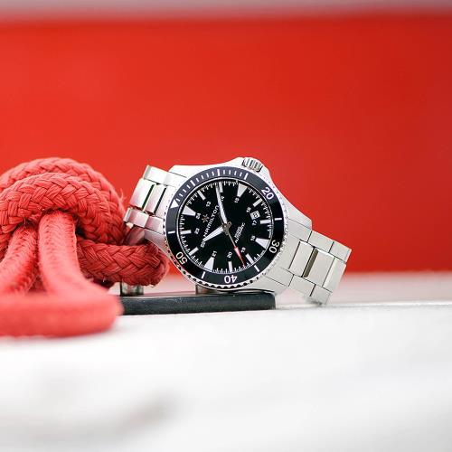 hamilton khaki navy h82335131