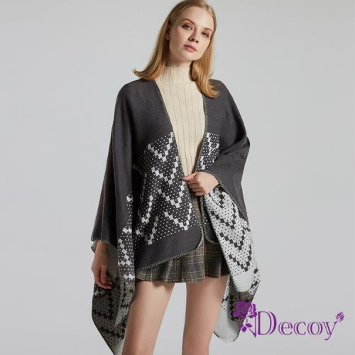【Decoy】知性幾何 雙色加大保暖斗篷式披肩 深灰