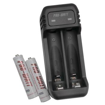 【華志PRO-WATT】ZN224E充電器+低自放電550mAh 3號AA 2入 鎳氫電池(1.2V立即用)