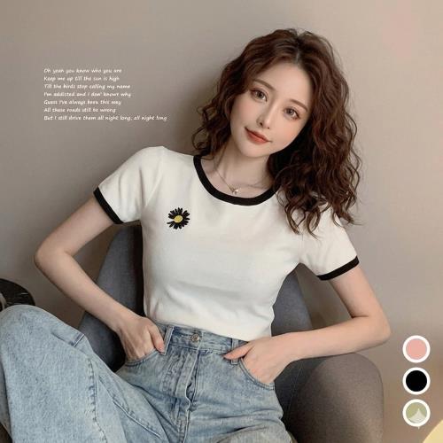 QIDINA 女生百搭素面小花透氣短袖