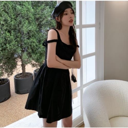 假兩件吊帶連衣裙