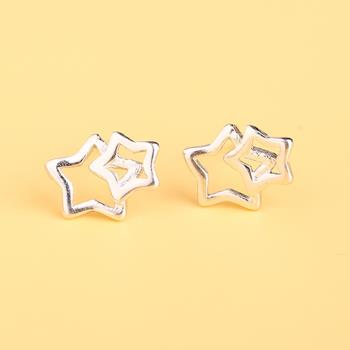 【Emi艾迷】清新甜美雙星相映鏤空925銀針耳環