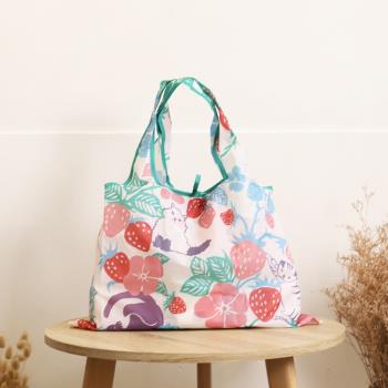 日本Prairie Dog 設計包/環保袋/購物袋/手提袋 - 草莓躲貓貓