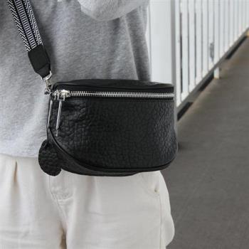 側背包 流行女包 Etmall東森購物 側背包 流行女包 Etmall東森購物