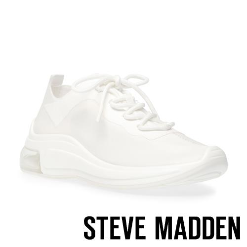 STEVE MADDEN-EMET 素面百搭氣墊休閒運動鞋-白色