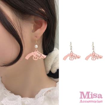 【MISA】韓國設計可愛搞怪粉色手槍造型耳環