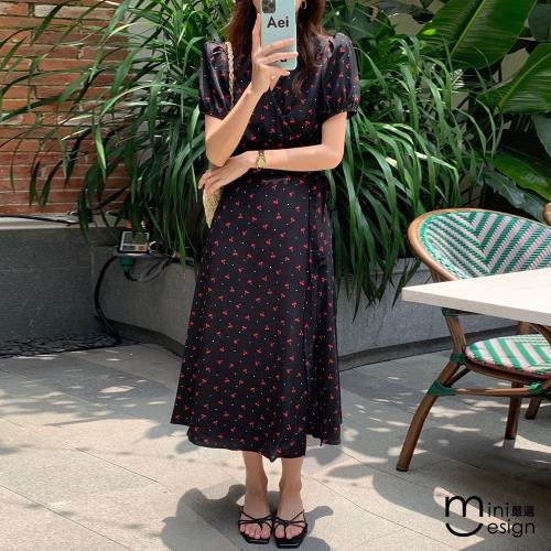 Mini嚴選-復古紅色櫻桃連身裙