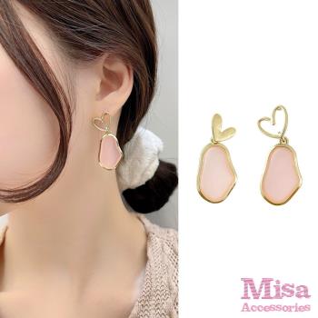 【MISA】韓國設計S925銀針甜美不對稱愛心幾何粉色造型耳環