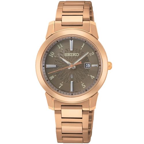 SEIKO 精工 黑標LUKIA環保太陽能經典鋼帶錶31mm(SUT420J1/V137-0DK0B)