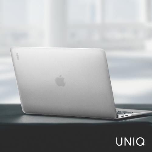 UNIQ MacBook Pro 16吋 2021/2023 Claro輕薄防刮電腦保護殼-霧透(附鍵盤膜/鏡頭貼)