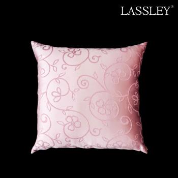 【LASSLEY】方形抱枕-粉花浪漫 65cm(臺灣製造)緞面緹花布抱枕