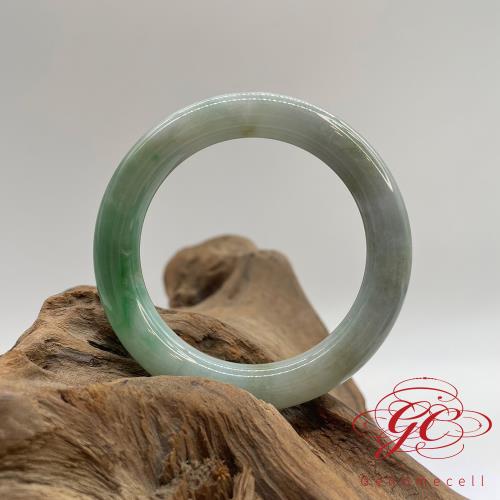 【肌容雪】天然緬甸A貨正揚綠飄花翡翠圓條手鐲 編號209(鐲寬 54.5mm #17.5號)