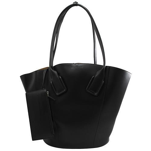 BOTTEGA VENETA 576836 大容量小牛皮肩背托特包.黑