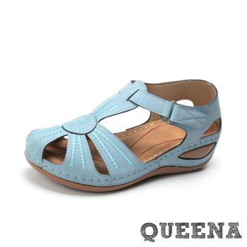 【QUEENA】涼鞋 羅馬涼鞋/復古個性繡線縷空造型包頭舒適坡跟羅馬涼鞋 水藍