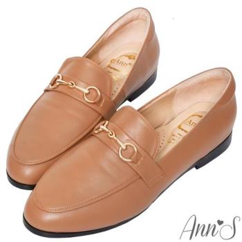 Ann’S經典風格-柔軟羊皮金釦平底樂福鞋-棕(版型偏大)