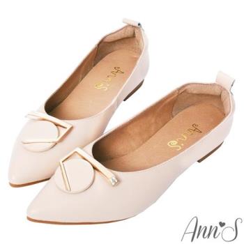 Ann’S訂製金屬圓扣全真皮尖頭平底包鞋-米白