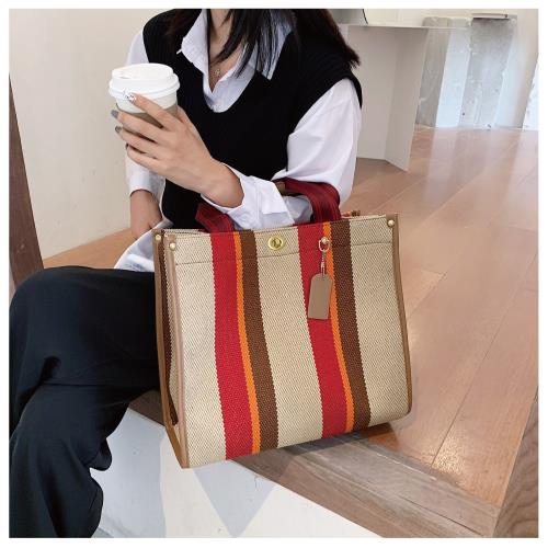 【JOYFUL LIFE 特樂生活 】簡約帆布條紋單肩斜挎方包