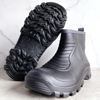  台製一體成型時尚短筒雨靴 登山靴 雨鞋(晴雨兩用)